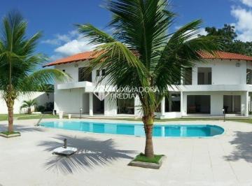 68178_i8XuRTcyx013a2IY98A0_68178631f4d5aeda58.jpg · Casa em Camboriú com 8 dormitórios com piscina A VENDA