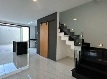 5ccf373863dd329d142d60f76fb31e4acc4958a5 · Sobrado frontal novo à venda, 03 quartos sendo 03 suítes, 02 vagas, quintal com área gourmet, 135 m²