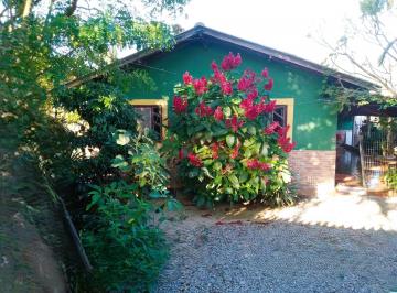 Casa · 360m² · 4 Quartos · 1 Vaga · REF. 393 Casa á venda no bairro do Ratones, Florianópolis/SC