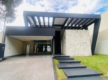 Casa · 1000m² · 4 Quartos · 2 Vagas · Condomínio do lago - Casa Térrea com 4 Suítes em Frente à Mata no Condomínio do Lago