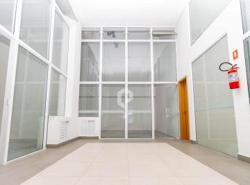 Fachada · Comercial para aluguel - no Centro