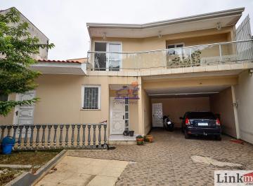 Casa de 3 quartos, Curitiba · Casa à venda no bairro Ahú - Curitiba/PR