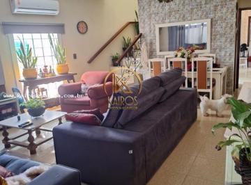 202503111053008938.jpg · Sobrado para Venda em Guarujá, Vila Santo Antônio, 3 dormitórios, 3 banheiros, 3 vagas