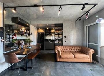 Apartamento · 65m² · 2 Quartos · 2 Vagas · Apartamento 2 Quartos com 1 Suíte e 65m² - Itacorubi