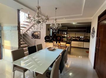 Casa · 360m² · 5 Quartos · 2 Vagas · Casa duplex em condomínio fechado no Parque Morumbi