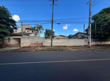 Terreno · Terreno a Venda na Villa Yara