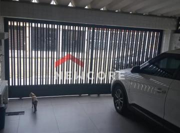 Casa · 148m² · 4 Quartos · 2 Vagas · Sobrado em  Rua Mantenópolis - Jardim Independência - São Vicente/SP