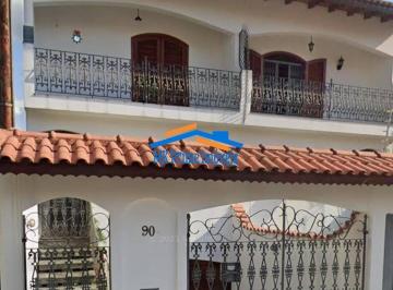 Casa · 234m² · 3 Quartos · 7 Vagas · Excelente Sobrado à Venda na Vila dos Remédios/SP – R$ 950.000,00