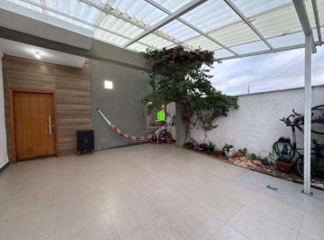 7887_ij9sqe7t15o27_7887681a1e9d80a38_TI1MWUxMjQxOTA2_o_wm.jpg · Casa com 106,86m²