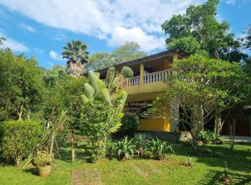 Casa · 150m² · 3 Quartos · 8 Vagas · Casa à venda no Condomínio Colibri por R$ 920.000