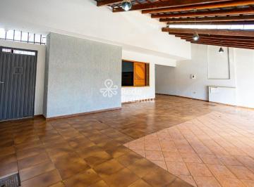 Casa · 200m² · 3 Quartos · 5 Vagas · QE 19 - CASA  COM LAJE - 03 QUARTOS SENDO 01 SUÍTE - GUARÁ II - BRASILIA/DF