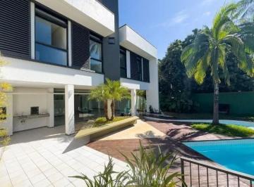 Casa de 4 quartos, Brasília · Casa alto padrão e moderna na Qi 7 Lago Norte