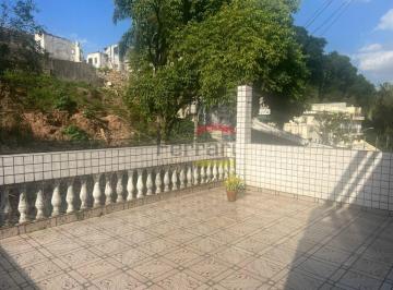 Casa · 216m² · 5 Quartos · 3 Vagas · Sobrado à venda em Santana - próximo ao Metrô Santana