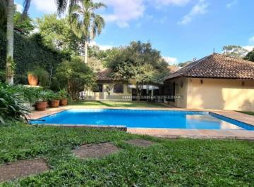 Casa · 350m² · 5 Quartos · 10 Vagas · CASA A VENDA 5 QUARTOS NO JARDIM COLIBRI