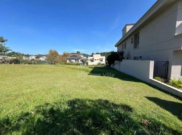 73370f7ee781f6fd94747f1659c53acd26e28a71 · Terreno à venda 476m² em condomínio fechado, Residencial Genesis 1 - Santana de Parnaíba/SP.