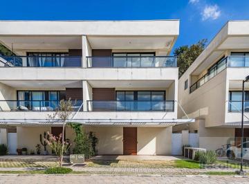 c0cae9c9560ebeede5d147502226cd6ac5581456 · Casa à venda no Alpha House, em Alphaville