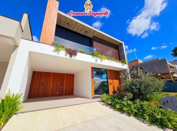 Casa · 284m² · 3 Quartos · 2 Vagas · Reserva da Pedra - Sofisticada Casa Oásis no Condomínio Reserva da Pedra, Pedra Branca, Palhoça