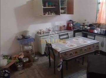 Casa · 3 Quartos · 1 Vaga · Vila Piloto