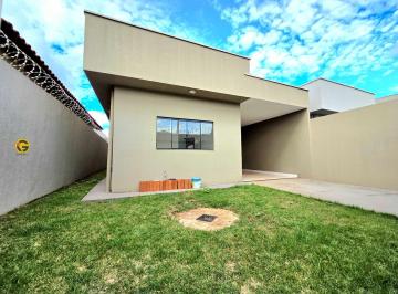 Casa · 116m² · 3 Quartos · 2 Vagas · CASA DE 3 QUARTOS, 1 SUÍTE, QUINTAL GRANDE, CHURRASQUEIRA, NO VILA ALZIRA, APARECIDA DE GOIÂNIA