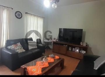 Foto 01 · Casa à venda em Sorocaba-SP, Jardim Astro: 3 quartos, 1 suíte, 2 salas, 3 banheiros, 3 vagas, 183m²!