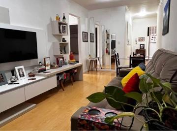 Apartamento · 68m² · 2 Quartos · 1 Vaga · Apartamento Mobiliado e reformado, com sacada e Vaga Coberta - Bairro Sarandi