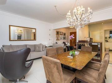 Apartamento · 87m² · 2 Quartos · Apartamento no Centro - 2 dormitórios - reformado e mobiliado