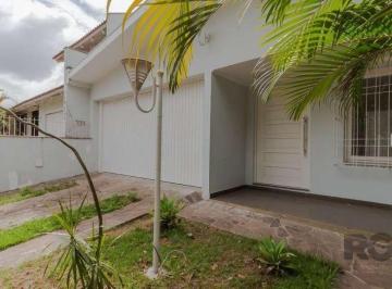 Casa · 250m² · 3 Quartos · 2 Vagas · Casa 03 quartos, Bairro Sarandi.