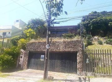 Casa · 320m² · 5 Quartos · 3 Vagas · Casa em Nonoai
