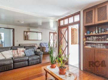 Casa · 363m² · 4 Quartos · 2 Vagas · Casa com 4 dormitórios no bairro Gloria