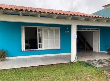 Casa · 450m² · 3 Quartos · 2 Vagas · Casa em Centro