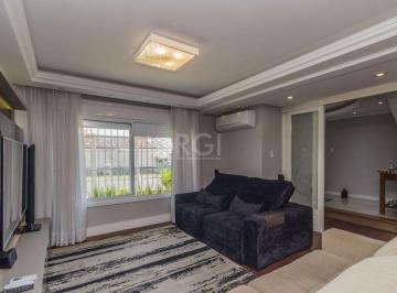 Casa · 300m² · 4 Quartos · 3 Vagas · Casa à venda - 230m², 4 quartos, sendo 2 suítes, churrasqueira, piscina e 03 vag
