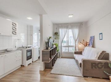 Apartamento · 50m² · 2 Quartos · 1 Vaga · Apartamento 50m² - 2 dormitórios e 1 vaga no bairro Partenon