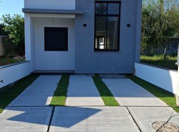 Casa · 97m² · 2 Quartos · 2 Vagas · Casa no Bairro Aberta dos Morros, Zona Sul de POA