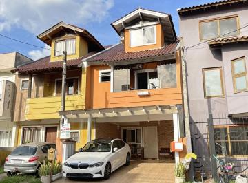 Casa · 200m² · 3 Quartos · 4 Vagas · Excelente sobrado no Residencial Jardins do prado com área privativa de 177,71m²