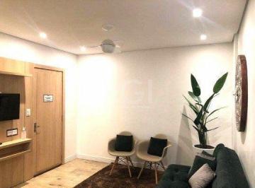 Apartamento · 73m² · 3 Quartos · Apartamento 73m² - mobiliado, 3 dormitórios e 1 suíte no Centro Histórico