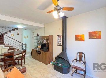 Casa · 132m² · 3 Quartos · 2 Vagas · Casa em Condomínio em Teresópolis