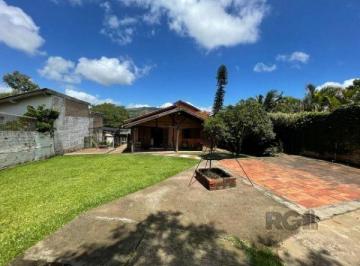 Casa · 104m² · 2 Quartos · 6 Vagas · Casa em Hípica