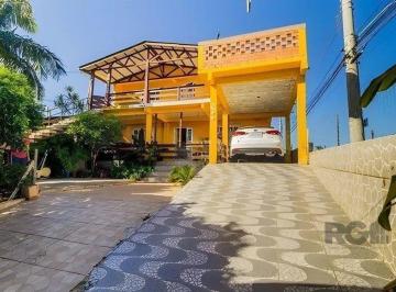 Casa · 176m² · 4 Quartos · 3 Vagas · casa de 4 dormitórios, no bairro Lomba do Pinheiro