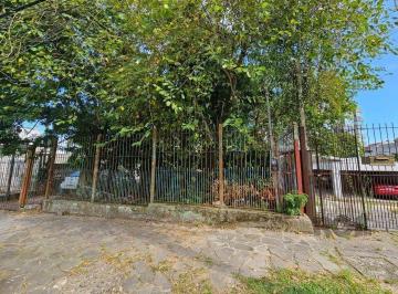 Terreno · 426m² · Terreno plano de 426 m², localizado na Rua Padre João Batista Reus,