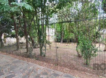 Terreno · 1035m² · Terreno plano com 24,90m de frente, localizado no bairro Serraria.