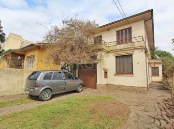 Casa · 650m² · 4 Quartos · 3 Vagas · Casa em Glória