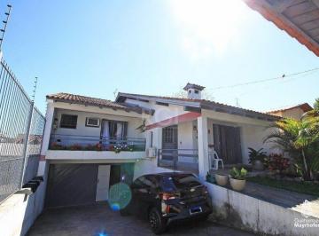 Casa · 330m² · 3 Quartos · 4 Vagas · Casa para Venda - 225.36m², 3 dormitórios, sendo 1 suites, 4 vagas - Camaquã