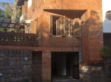 Casa · 181m² · 2 Quartos · 10 Vagas · Casa 2 Dormitório(s) Bairro Teresópolis