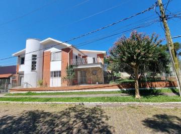 Casa · 336m² · 5 Quartos · 3 Vagas · Casa de Esquina Bairro Jardim Isabel