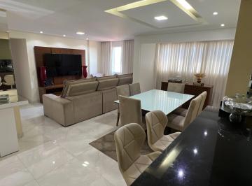 Apartamento de 3 quartos, Taguatinga · VIVACE Apto 3 Qtos 2 suítes 2 vgs Andar alto Reformado Lavabo QI 19