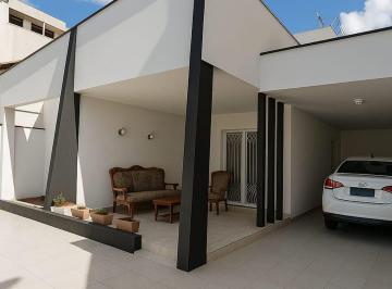 Casa de 5 quartos, Colatina · Casa completa à venda no bairro Esplanada em Colatina