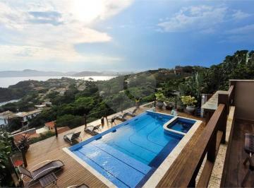 Casa · 350m² · 5 Quartos · 2 Vagas · Casa com 5 quartos à venda em Albatroz - RJ
