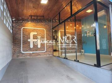 Comercial · 100m² · 1 Vaga · Loja de 100m² com 1 vaga de garagem para Locação no bairro Santa Cruz!