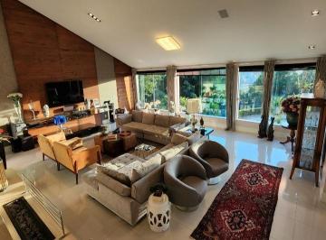 LIVING INTEGRADO COM VÁRIOS AMBIENTES · LINDA CASA À VENDA NA VILA NOVA em Jaraguá do Sul