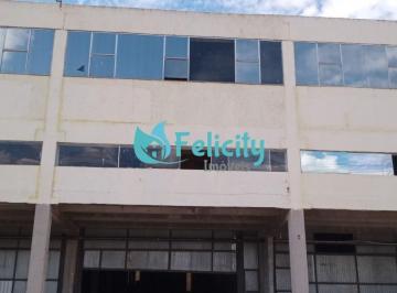 Fachada · Galpão com 760m2, 2 vagas no Parque São Domingos
